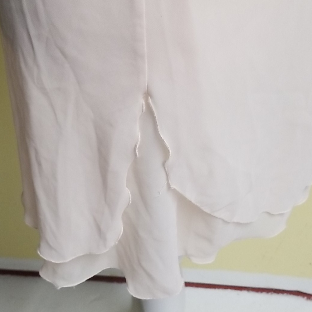 California Dynasty Nightie - Picture 9 of 10
